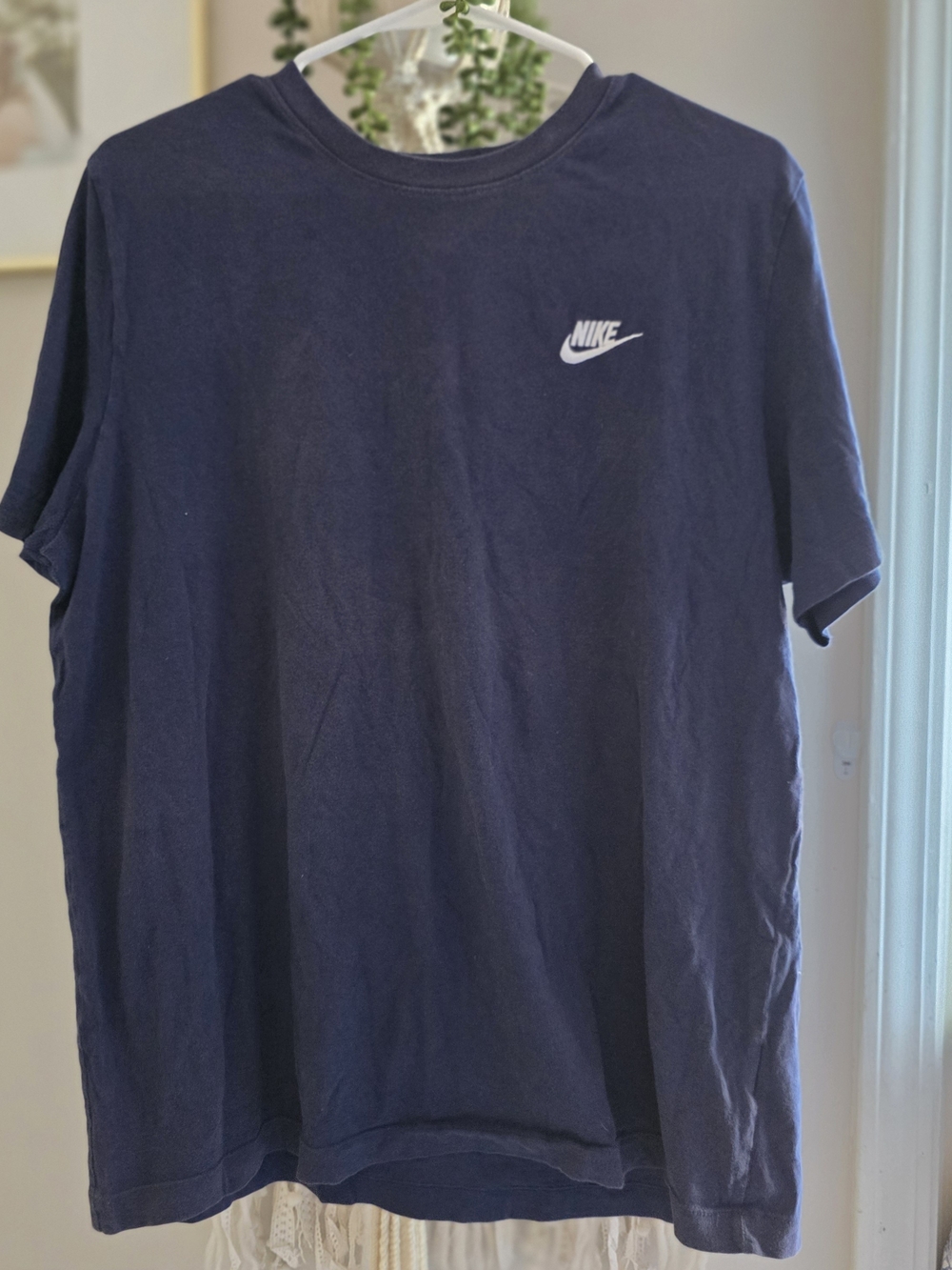 Nike Men’s Navy Short-Sleeve Logo T-Shirt